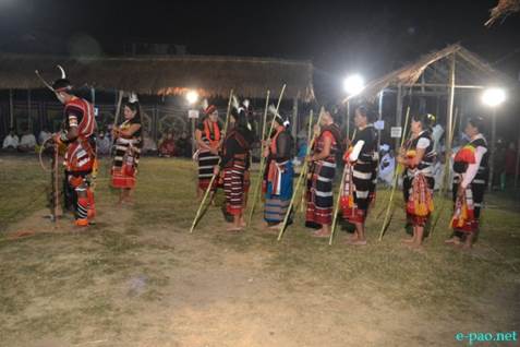 Lairoi Numit including Haoba Nurabi Khumei at Umanglai Haraoba (Kanglei) Festival, 2013  :: 07 December 2013