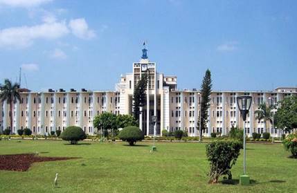 http://upload.wikimedia.org/wikipedia/commons/9/9e/ORISSA_SECRETARIAT.jpg