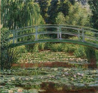 A bridge over a pond

Description automatically generated with low confidence