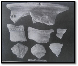 A close-up of several pieces of clay

Description automatically generated