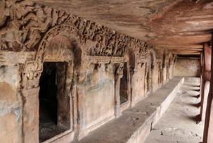 800px-CAVE_LIKE_SNAKE_MOUTH.jpg